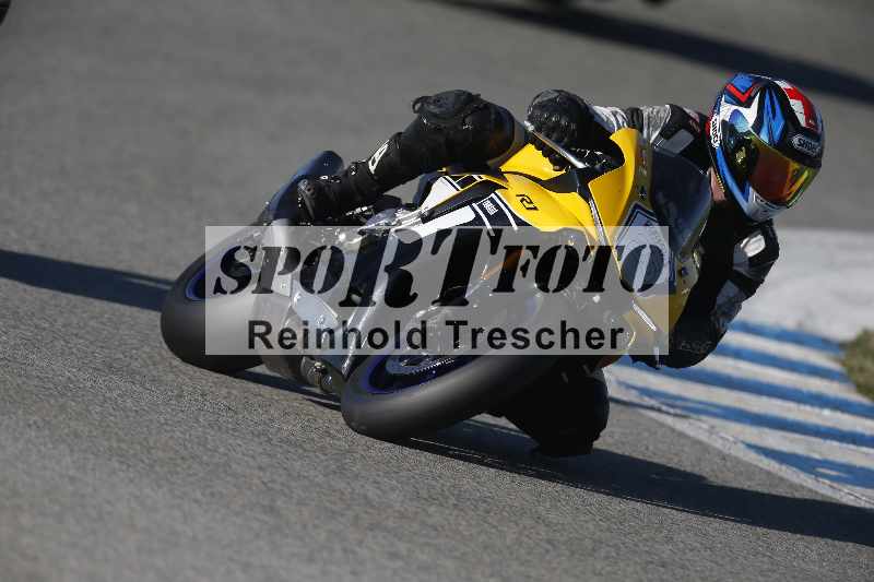 /Archiv-2024/02 29.01.-02.02.2024 Moto Center Thun Jerez/Gruppe gruen-green/251